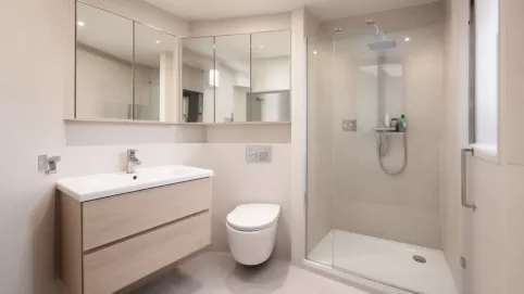 jak wyremontować małą łazienkę